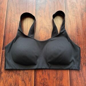 Huug Bra Size Medium Daily Embrace Seamless Wireless Comfort Solid Black EUC